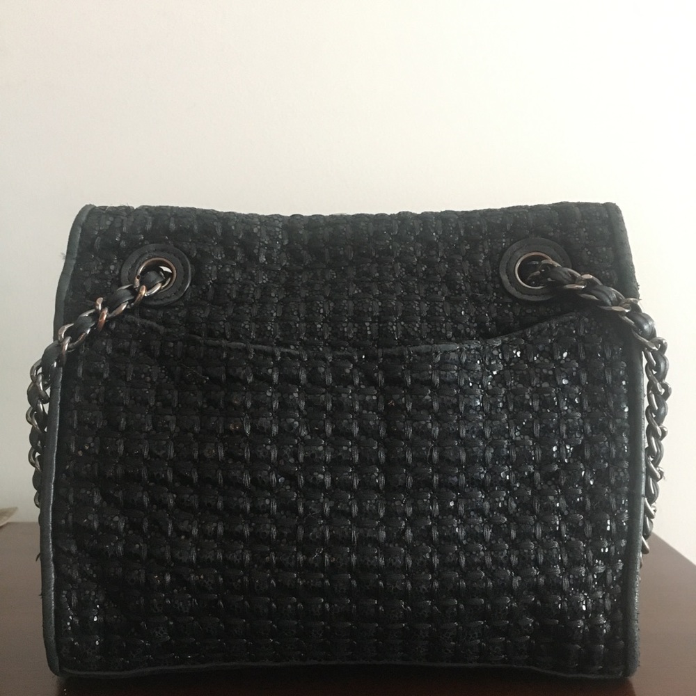 SOLD Tory Burch Fleming Bag - Picture 4 of 15